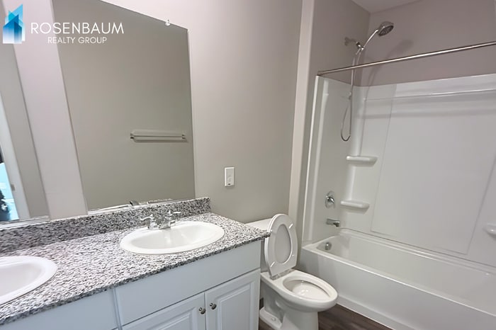 Building Photo - 8764 W Reventon Dr