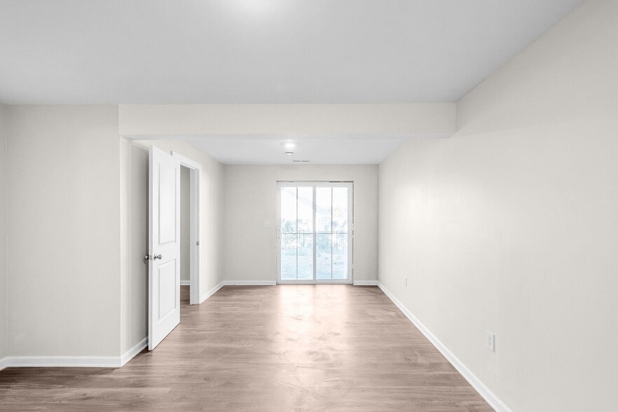 Building Photo - 7016 Buffalo Valley Dr