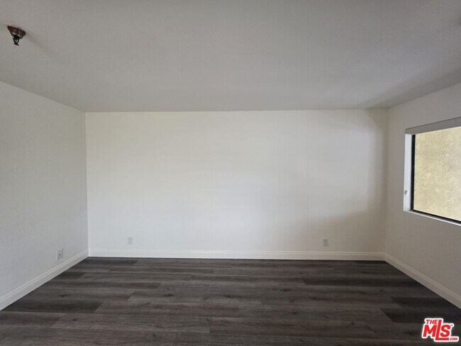 Building Photo - 3204 139th St