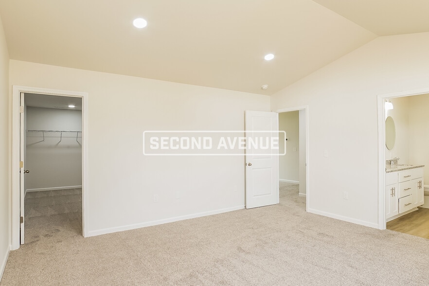 Building Photo - 486 Everidge Rd