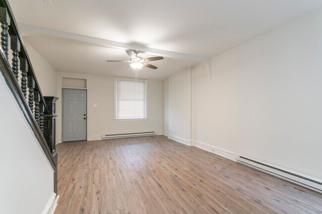 Building Photo - Beautiful 3-Bed/1.5 Bath Home Located in North Philadelphia! PHA Vouchers Accepted!