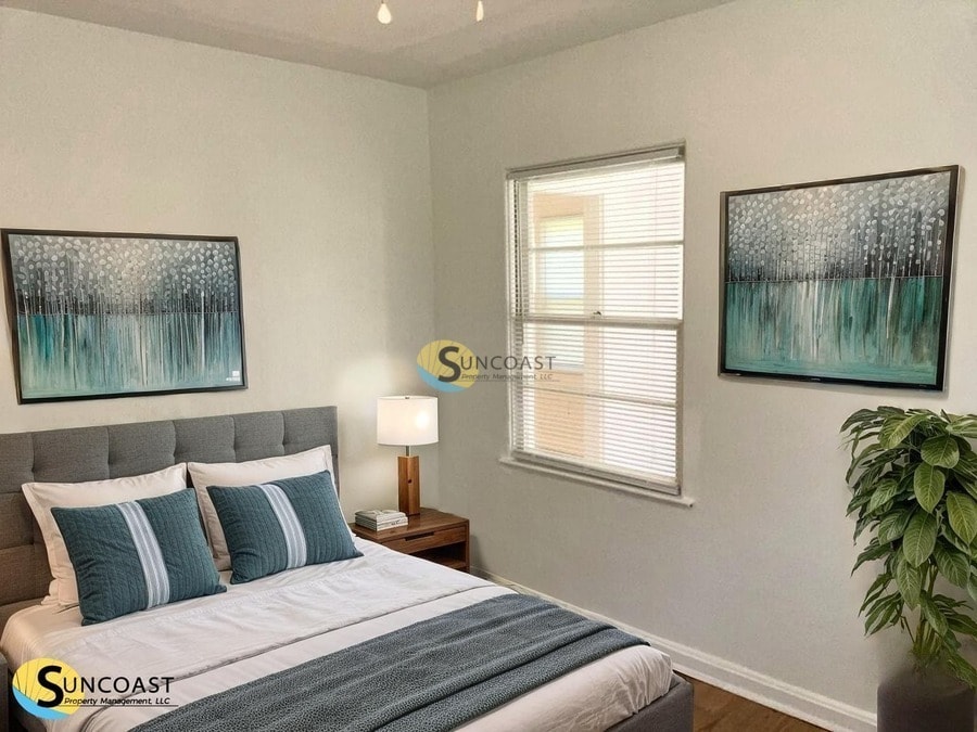 Building Photo - 478 W 58th St