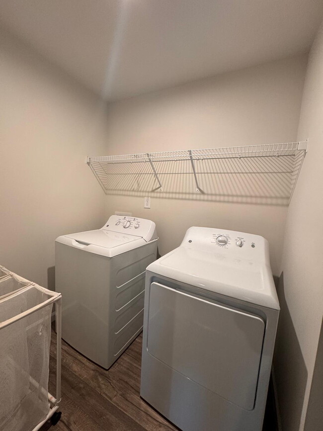 Building Photo - Beautiful 4-Bed, 2.5-Bath Home in Lyman – ...