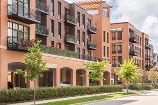 Exterior - Beaumont Place Apartments