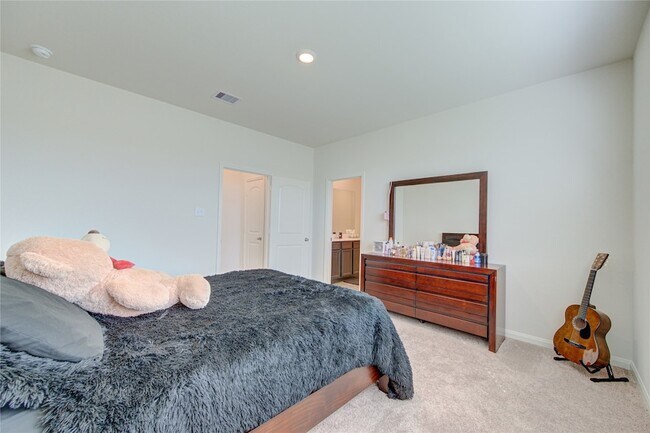 Building Photo - 10702 Millet Ct