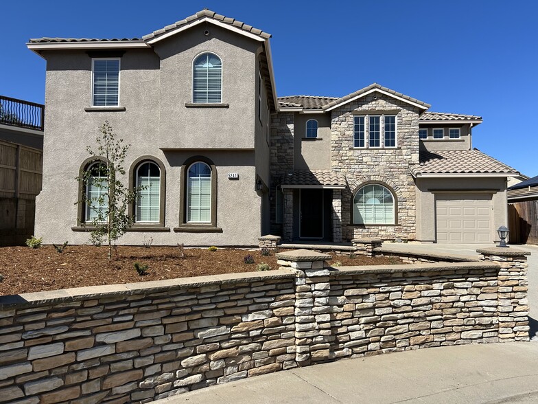 Building Photo - 5241 Treepond Ct