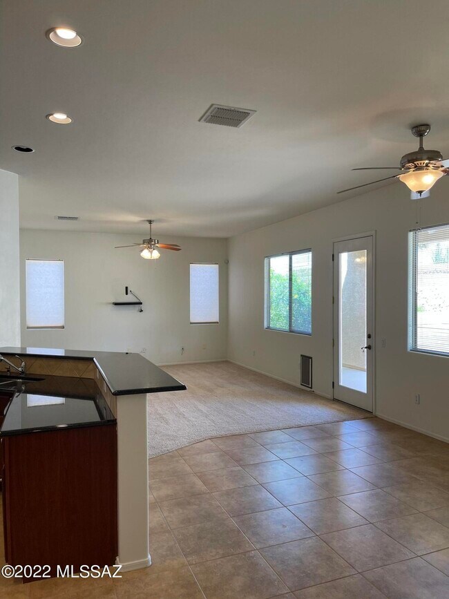 Building Photo - 5320 W Christmas Cholla St