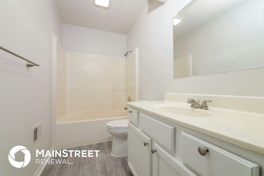 Building Photo - 17310 S Ingrid St