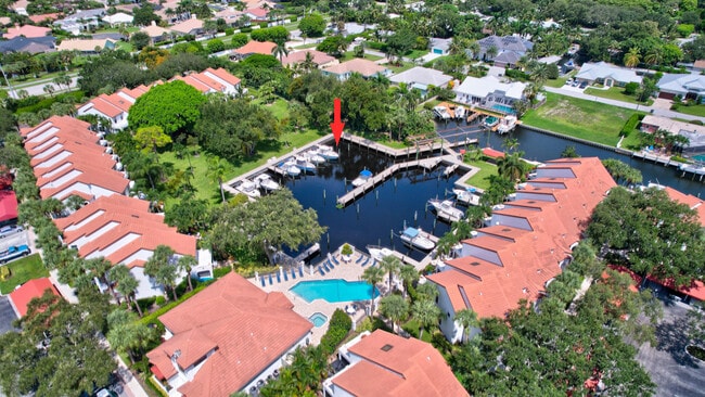 Building Photo - 2299 Treasure Isle Dr