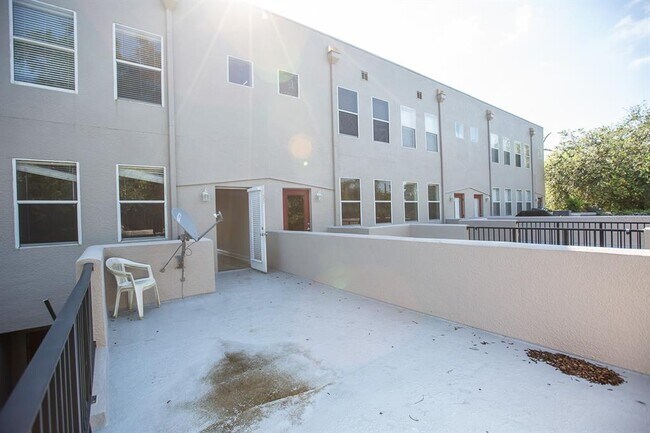 Building Photo - 130 S Bumby Ave