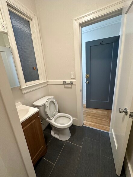 Building Photo - 1810 Euclid Ave