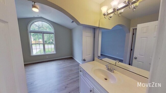 Building Photo - 1517 Everett Springs Dr