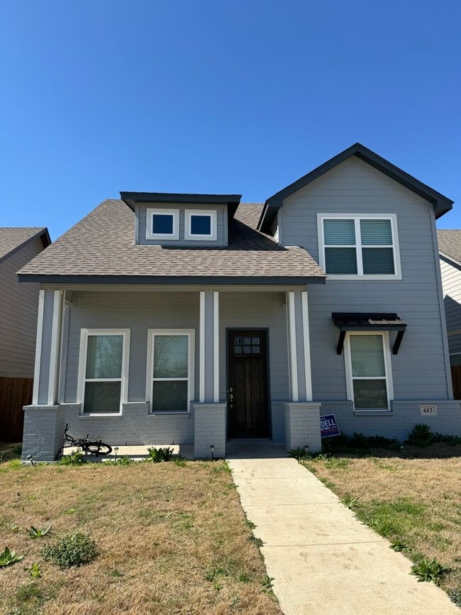 Building Photo - Coming Soon!!!! 3/2/2 GODLEY ISD