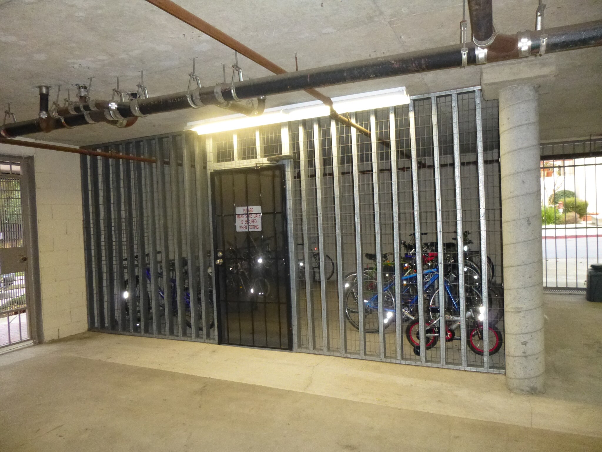 Bike Storage - 3183 Wayside Plz