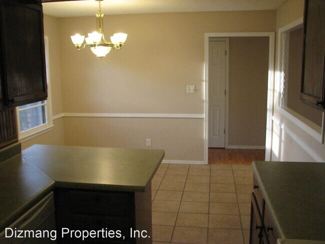 Building Photo - 4 br, 2 bath House - 3606 S Walnut Hill Ave