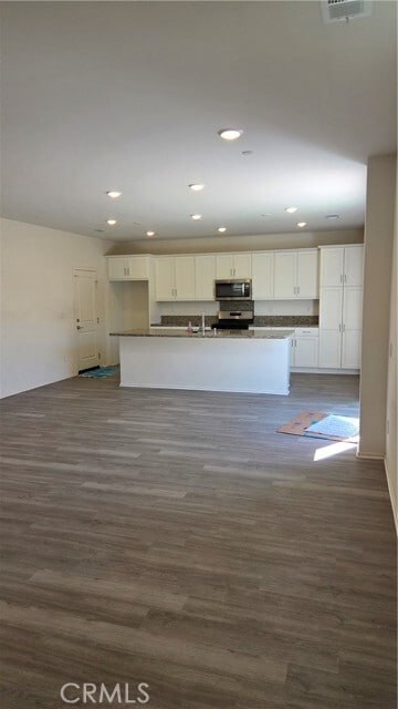 Building Photo - 4068 Angel Dr