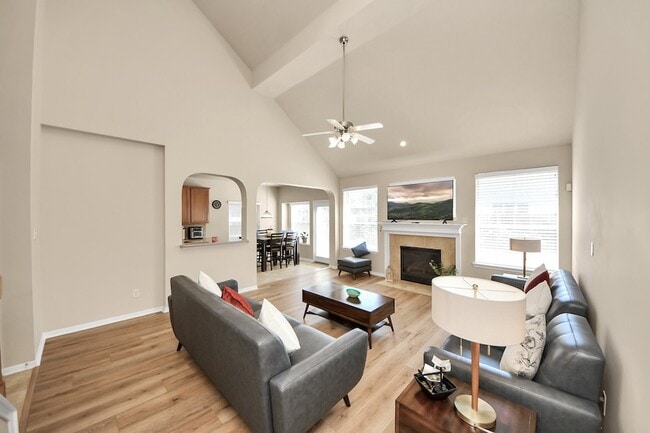 Building Photo - 9006 Sunny Brook Ln