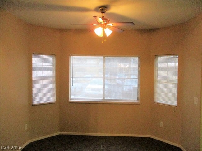 Building Photo - 833 Aspen Peak Loop