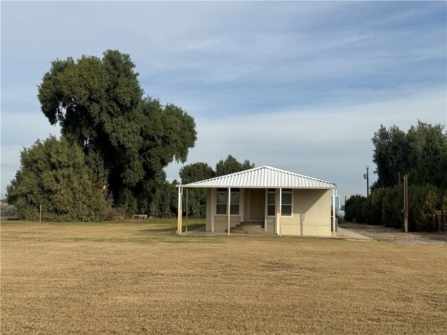 Building Photo - 10044 Kent Rd
