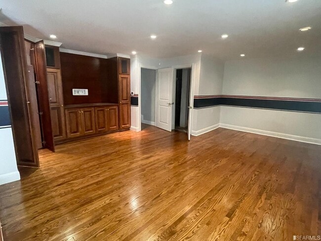 Building Photo - 50 Scenic Way