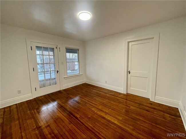 Building Photo - 434 23rd St