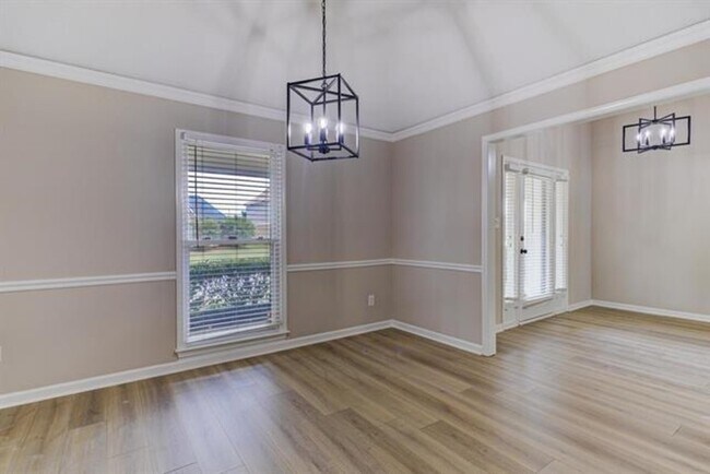 Building Photo - 1937 Ada Ln