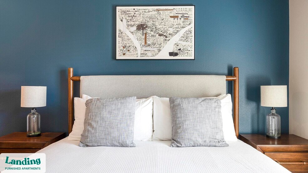 Building Photo - 2445 Estrella Pkwy