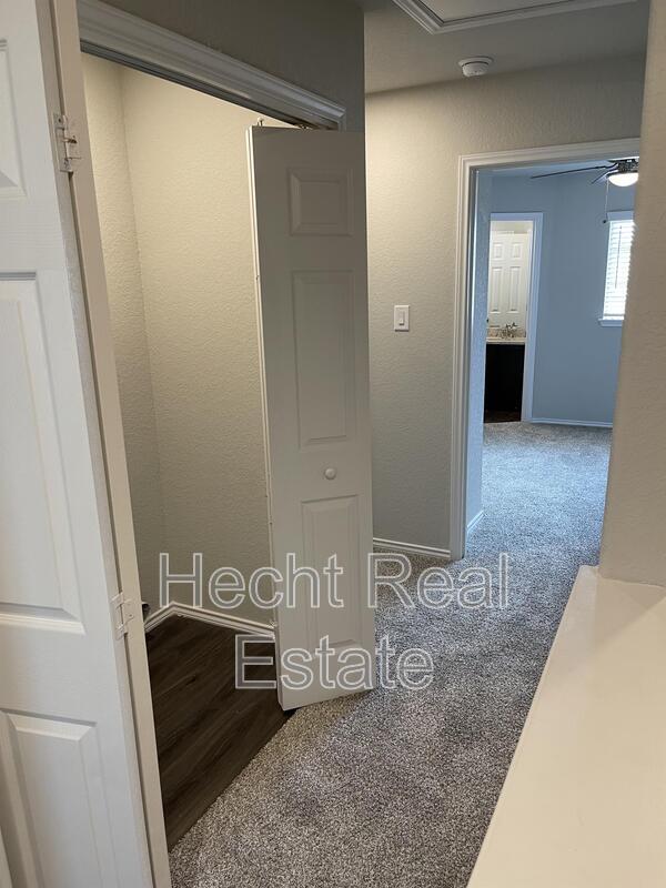 Building Photo - 9102 Canyon Bnd
