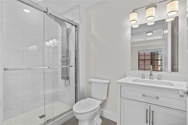 Building Photo - 11 Purdy St