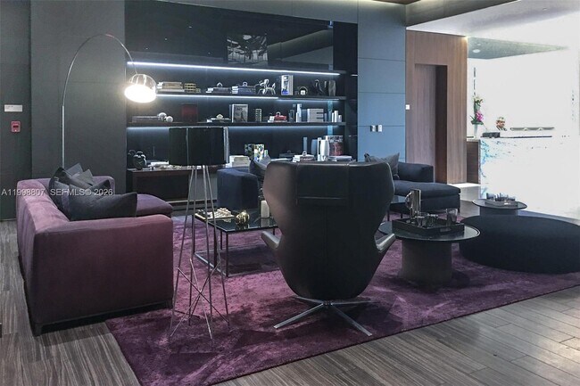 Building Photo - 68 SE 6th St