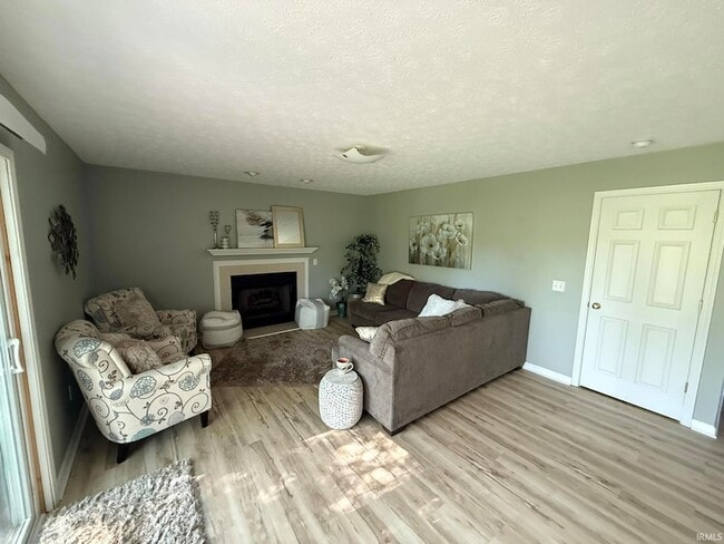 Building Photo - 4816 N Ashcroft Ln