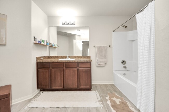 Building Photo - 2430 Regatta Ln