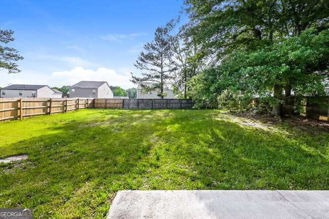 Building Photo - 1808 Maxey Ln
