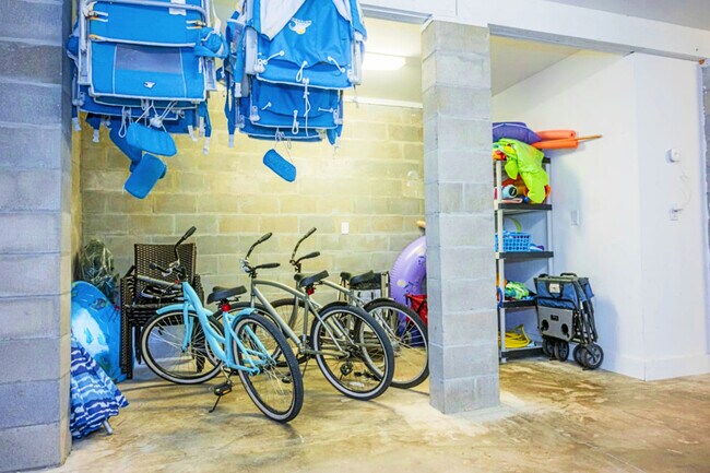 Building Photo - 14289 Beach Heather Ct