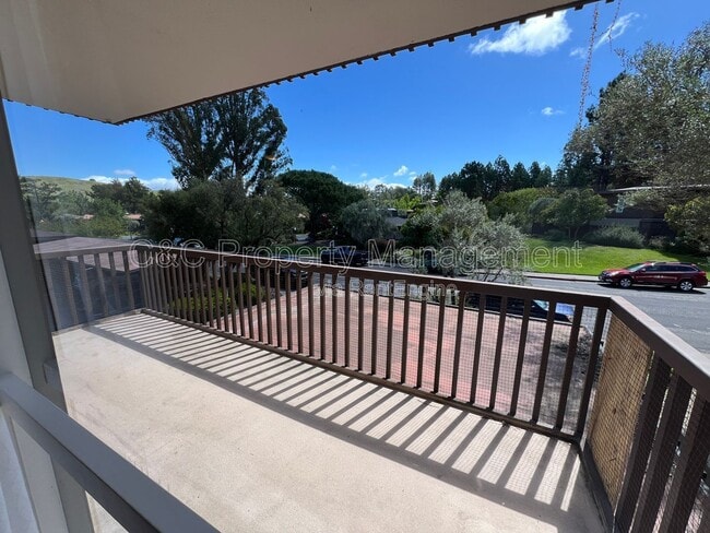 Building Photo - 938 Lea Dr