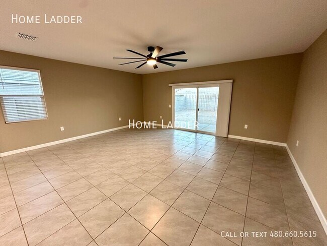 Building Photo - 36725 N Alderney Ct