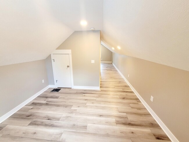 Building Photo - 3052 Burlingame Ave SW