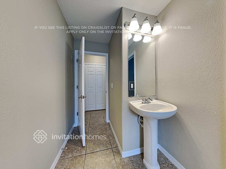 Building Photo - 11331 Callaway Pond Dr