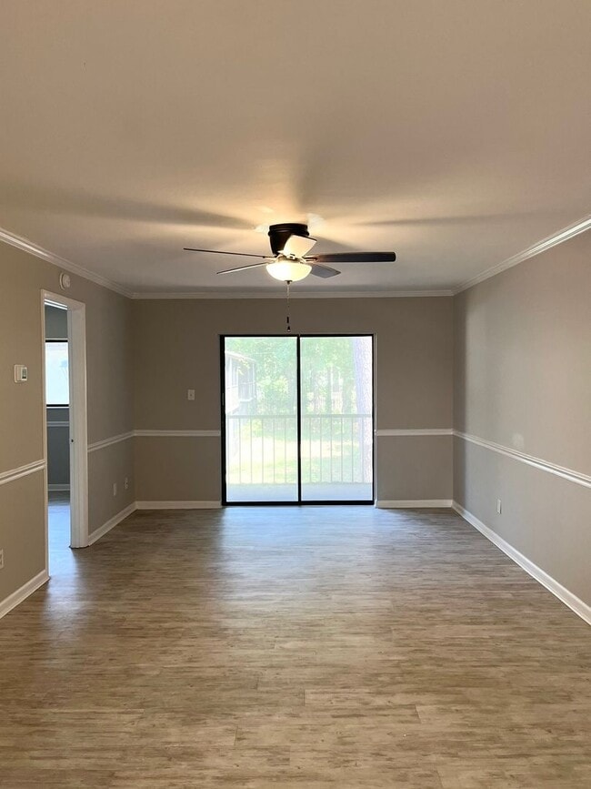 Building Photo - Two Bed, Two Bath Condo at Windsor Crossing