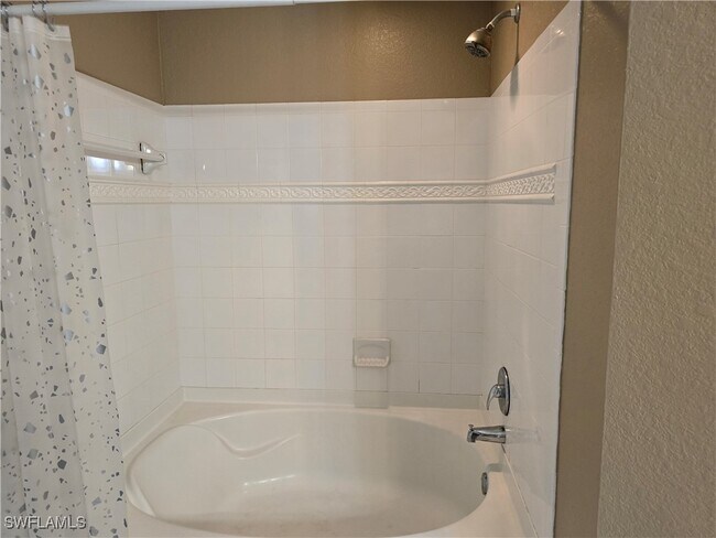 Building Photo - 12940 Positano Cir