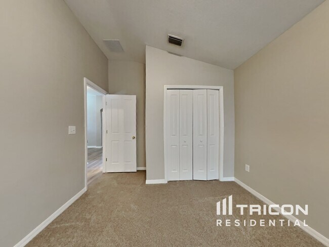 Building Photo - 3606 Heron Island Dr