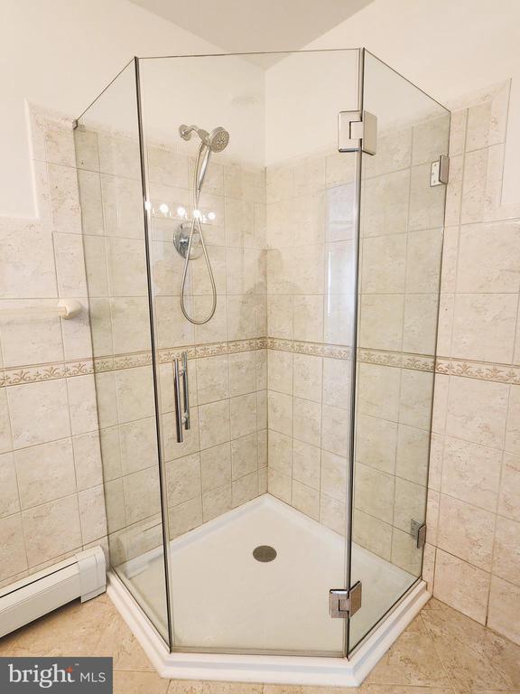 Building Photo - 5419 Sargent Rd