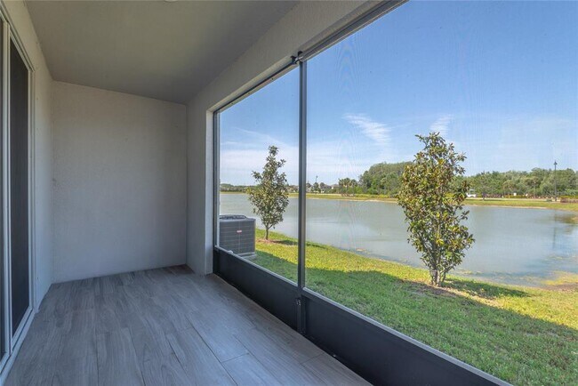 Building Photo - 3005 Suncoast Blend Dr