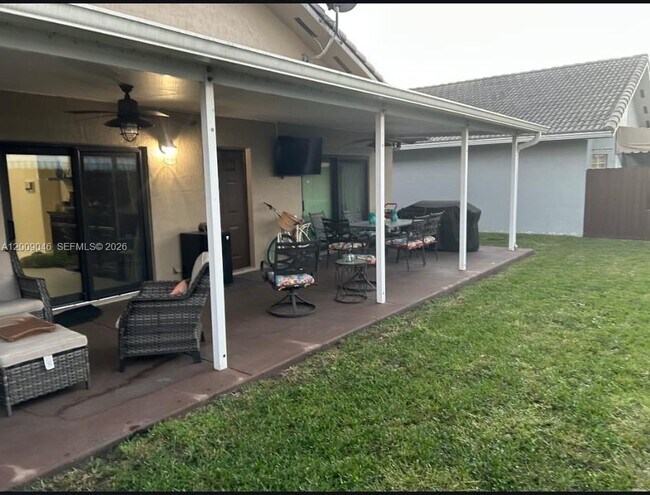 Building Photo - 8741 NW 141st Terrace