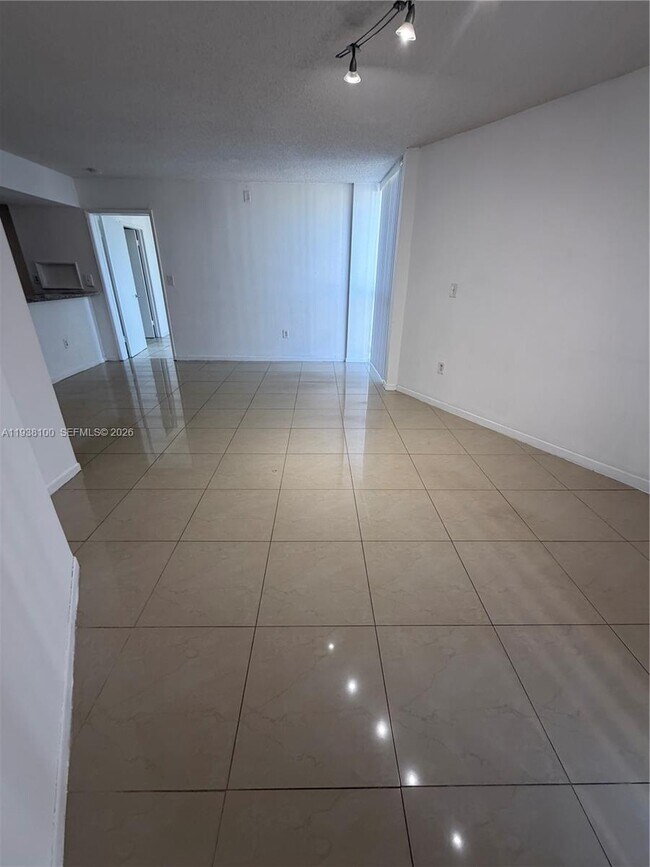 Building Photo - 7075 NW 186th St