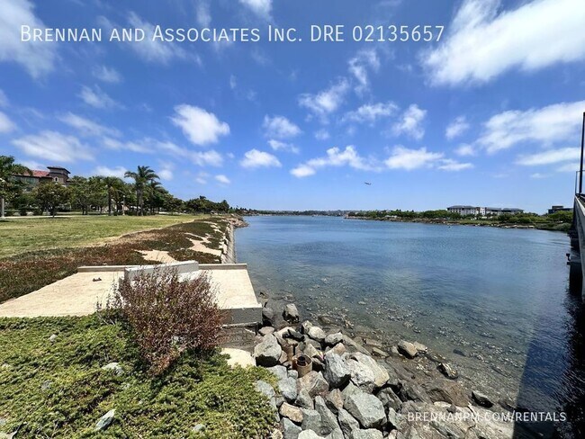 Building Photo - 2728 Farragut Rd