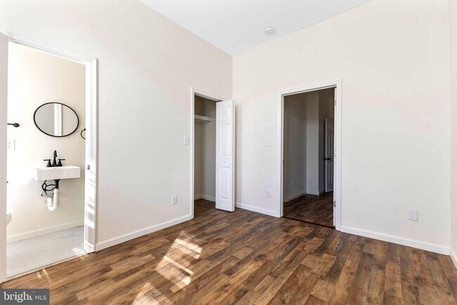 Building Photo - 3324 Edmondson Ave