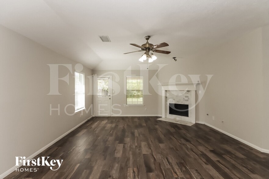 Building Photo - 16114 Speyburn Ct