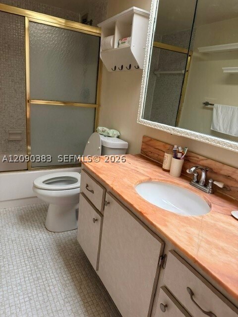 Building Photo - 5401 Collins Ave