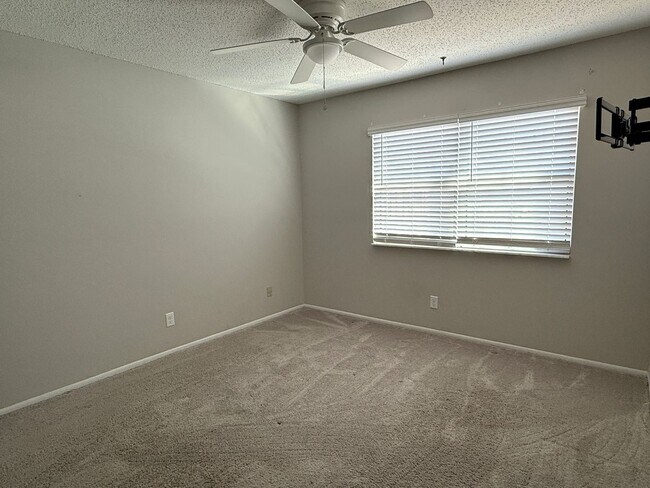 Building Photo - 4812 Windrush Ln